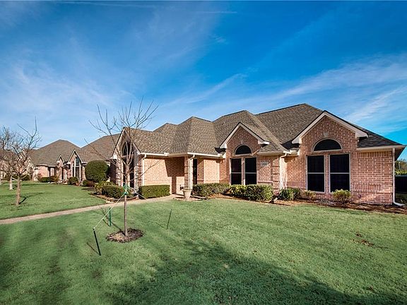2nd image of 4032 Bluebonnet Dr