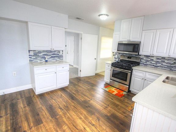 5th image of 909 Kimball Ave