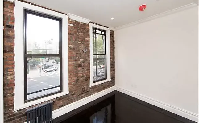 Rented by Avenues Real Estate | media 12