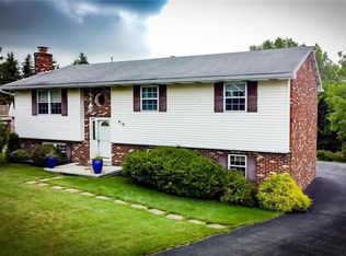 410 Vista Dr, Butler, PA 16001