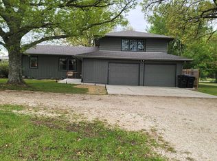 8549 SW 53rd St, Topeka, KS 66610