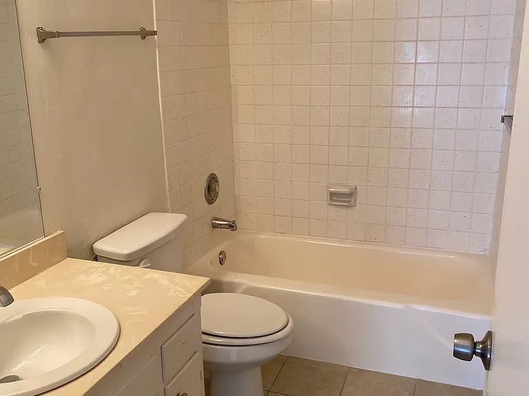Executive Suites — Photo 8
