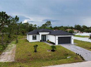 417 Leroy Ave, Lehigh Acres, FL 33972