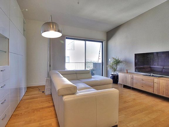 2nd image of 88 Bush St Unit 4190