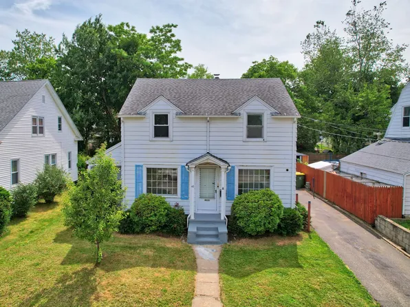 42 Marlboro Street, Waterbury, CT 06705