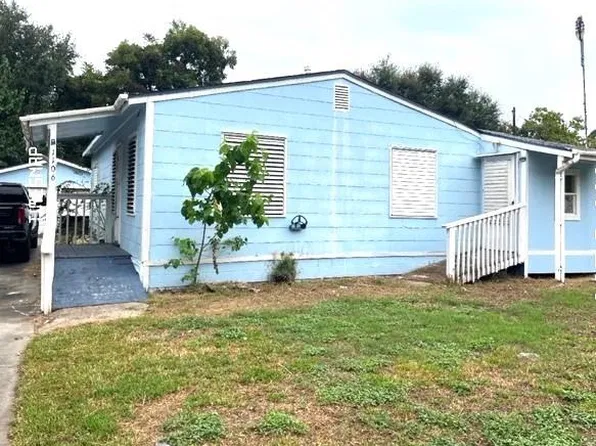 1106 11th 1/2 St N, Texas City, TX 77590