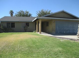 219 S Locust St, Ridgecrest, CA 93555