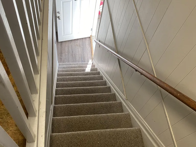 224 N Summit St #2 — Photo 6