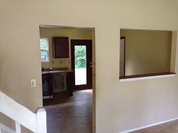 3rd image of 1491 Shenta Oak Dr