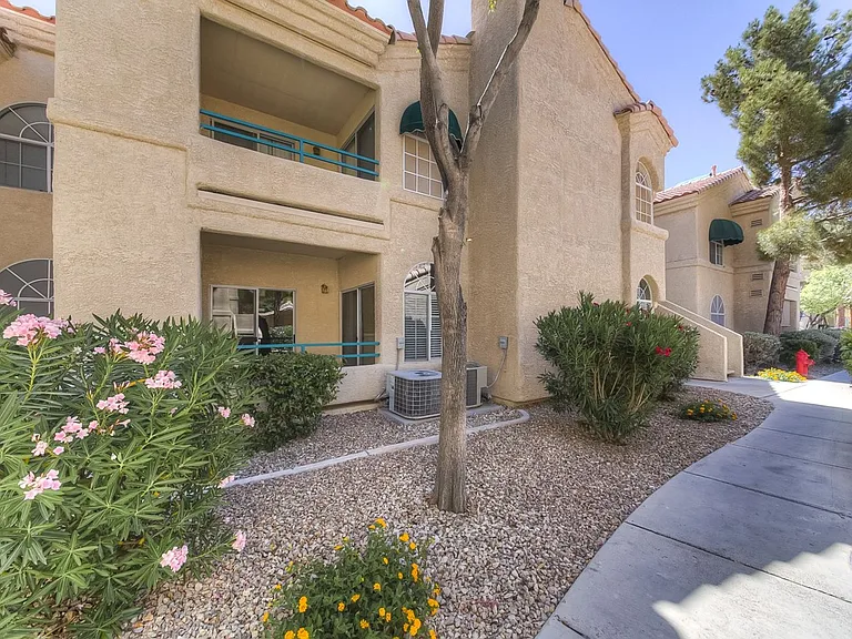 2251 Wigwam Pkwy #1215 — Photo 12