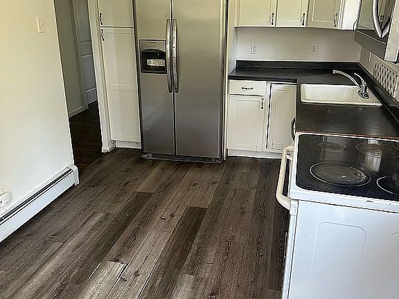 3rd image of 1383 Pulaski St