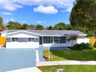 100 NW 65th Avenue, Pompano Beach, FL, 33063
