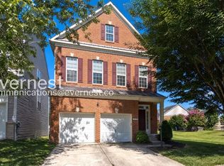 8348 Middle Ruddings Dr, Lorton, VA 22079