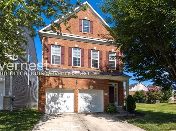 8348 Middle Ruddings Dr, Lorton, VA 22079