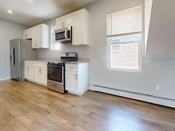 2nd image of 90 Greenville Ave Floor 3