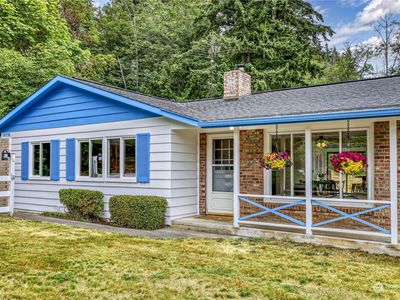 14836 NE State Highway 305 NE, Bainbridge Island, WA, 98110