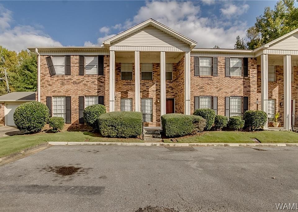 1st image of 5702 Woodland Trce