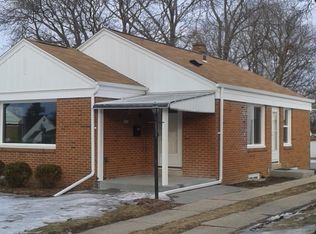2824 S 52nd St, Milwaukee, WI 53219