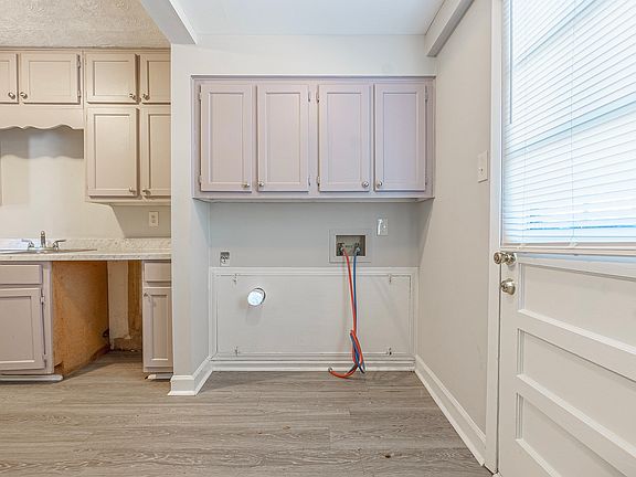 5th image of 4518 Quince Rd