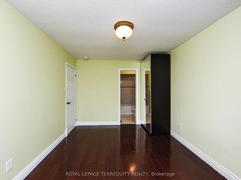 48 Montjoy Cres — Photo 21