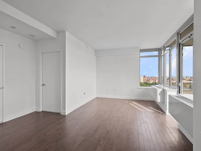 321 W 110th St #19C — Photo 9