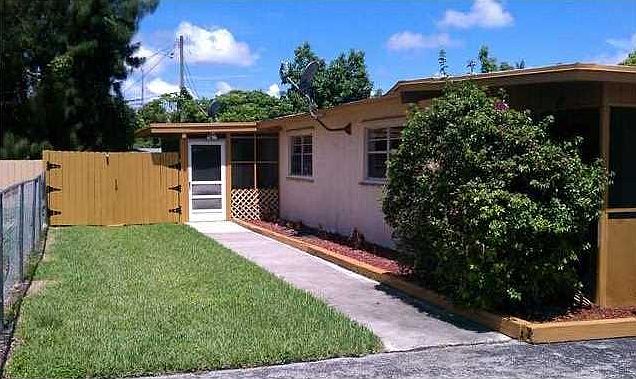 1st image of 16912 SW 92nd Ct