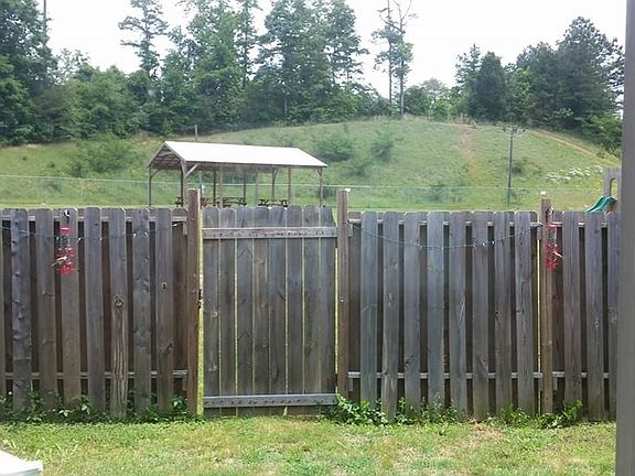 Backyard meets Common Area