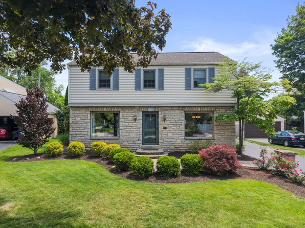 2762 Tremont Rd, Columbus, OH 43221