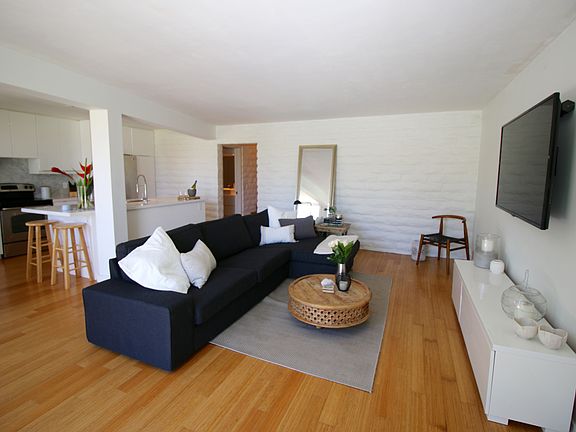 5th image of 2544 Navarra Dr Unit 15