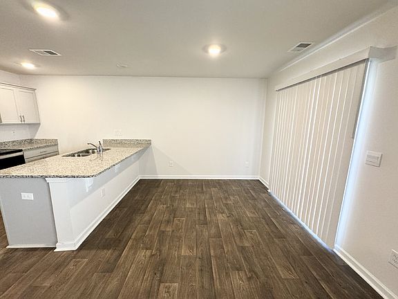 4th image of 308 Oakmont Valley Trl