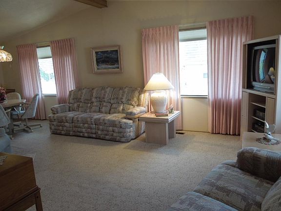 5th image of 20 Rollingwood Dr Space 130