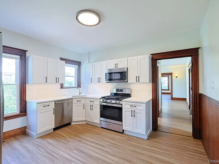 34 Lagrange Ave — Photo 21