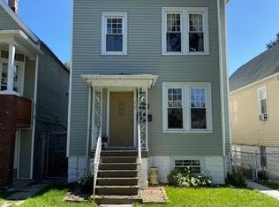 2831 N Harding Ave #2, Chicago, IL 60618