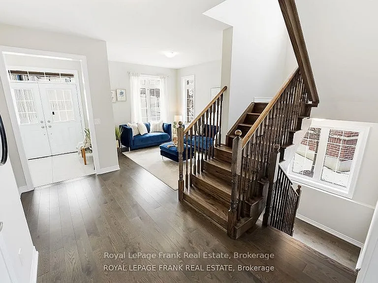 6 Aldridge Ln — Photo 6
