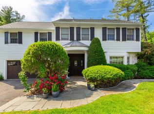 9 Boxwood Pl, Rye Brook, NY 10573