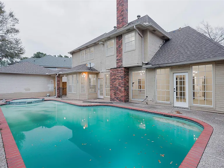 17527 Sandy Cliffs Dr — Photo 3