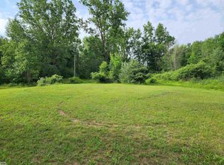 3734 Breen Rd, Emmett, MI 48022