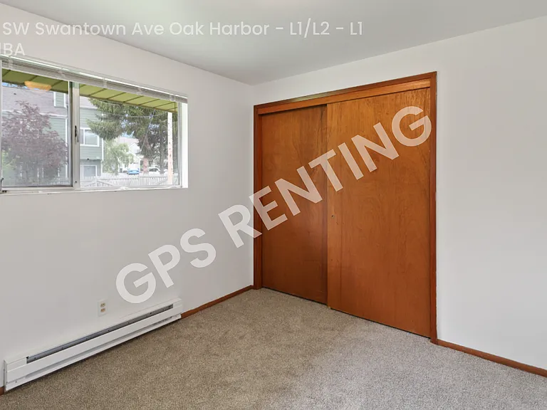 1380 SW Swantown Ave #L1 — Photo 6