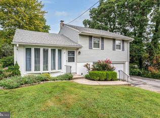 514 Media Line Rd, Newtown Square, PA 19073