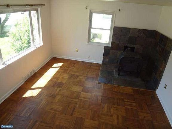 2nd image of 713 Brooke Ave