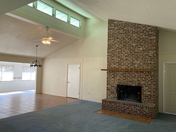 Wood Burning Fireplace 