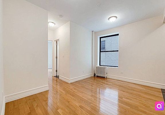 3rd image of 4 W 103rd St APT 2C
