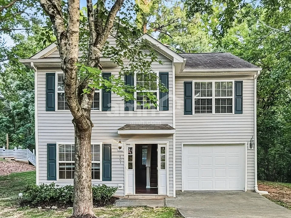 803 Woodgreen Dr