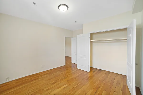 Rented by Compass | media 11