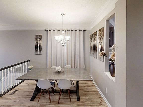 5th image of 9441 Glencroft Way