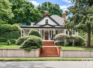 804 E Broad St, Statesville, NC 28677