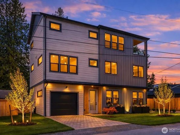 215 NE 123rd Street, Seattle, WA 98125