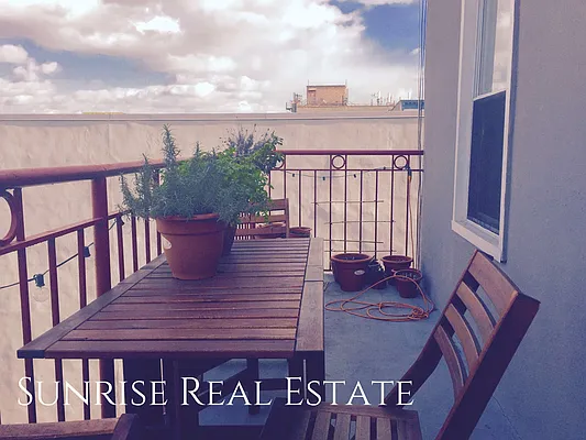 Rented by Sunrise Real Estate | media 7