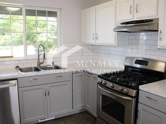 5th image of 5020 N Bristol St