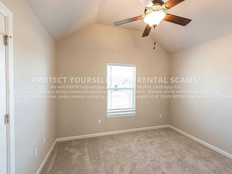441 Peach Ave — Photo 10